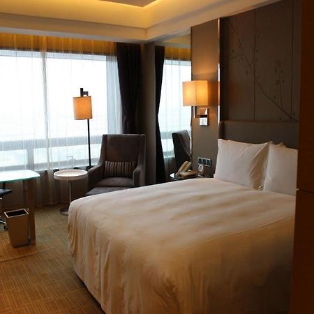 Boyue Shanghai Hongqiao Airport Hotel - Air China Екстер'єр фото